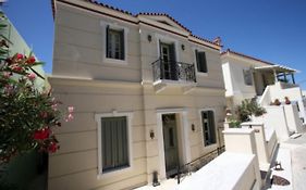 Sofi'S Suites Andros
